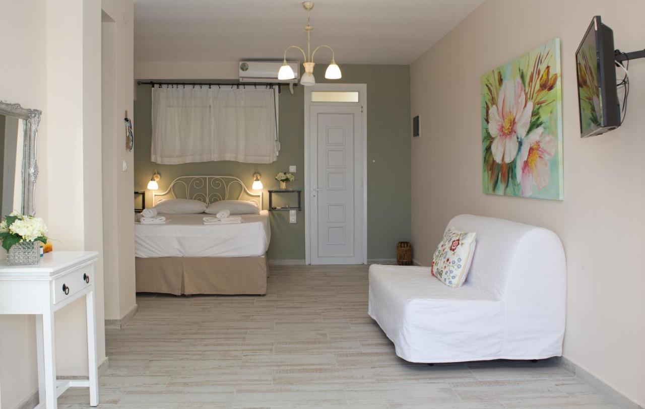 סקופלוס טאון Axion Esti Apartments מראה חיצוני תמונה