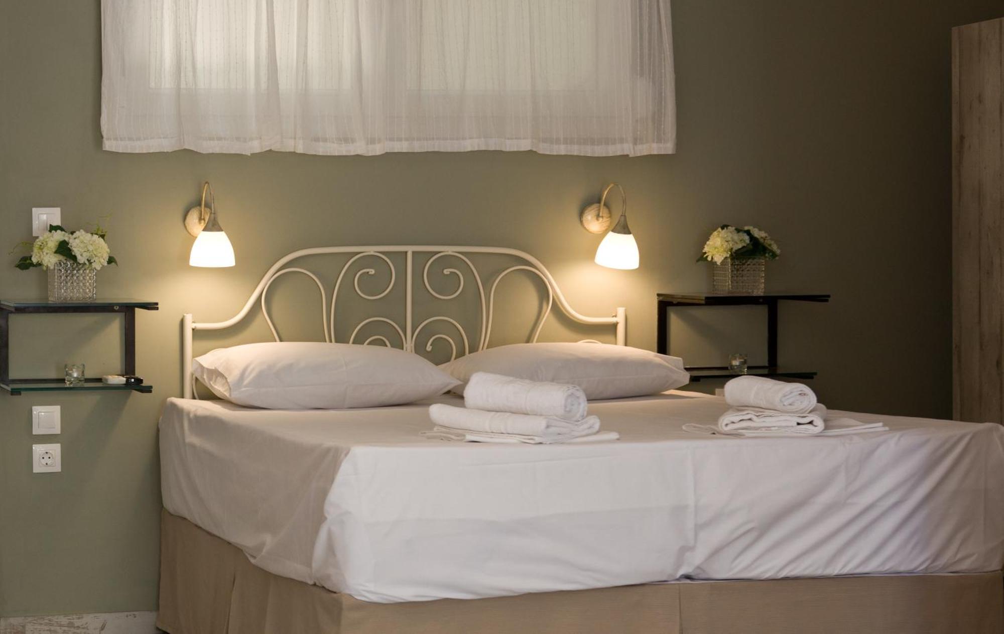 סקופלוס טאון Axion Esti Apartments חדר תמונה